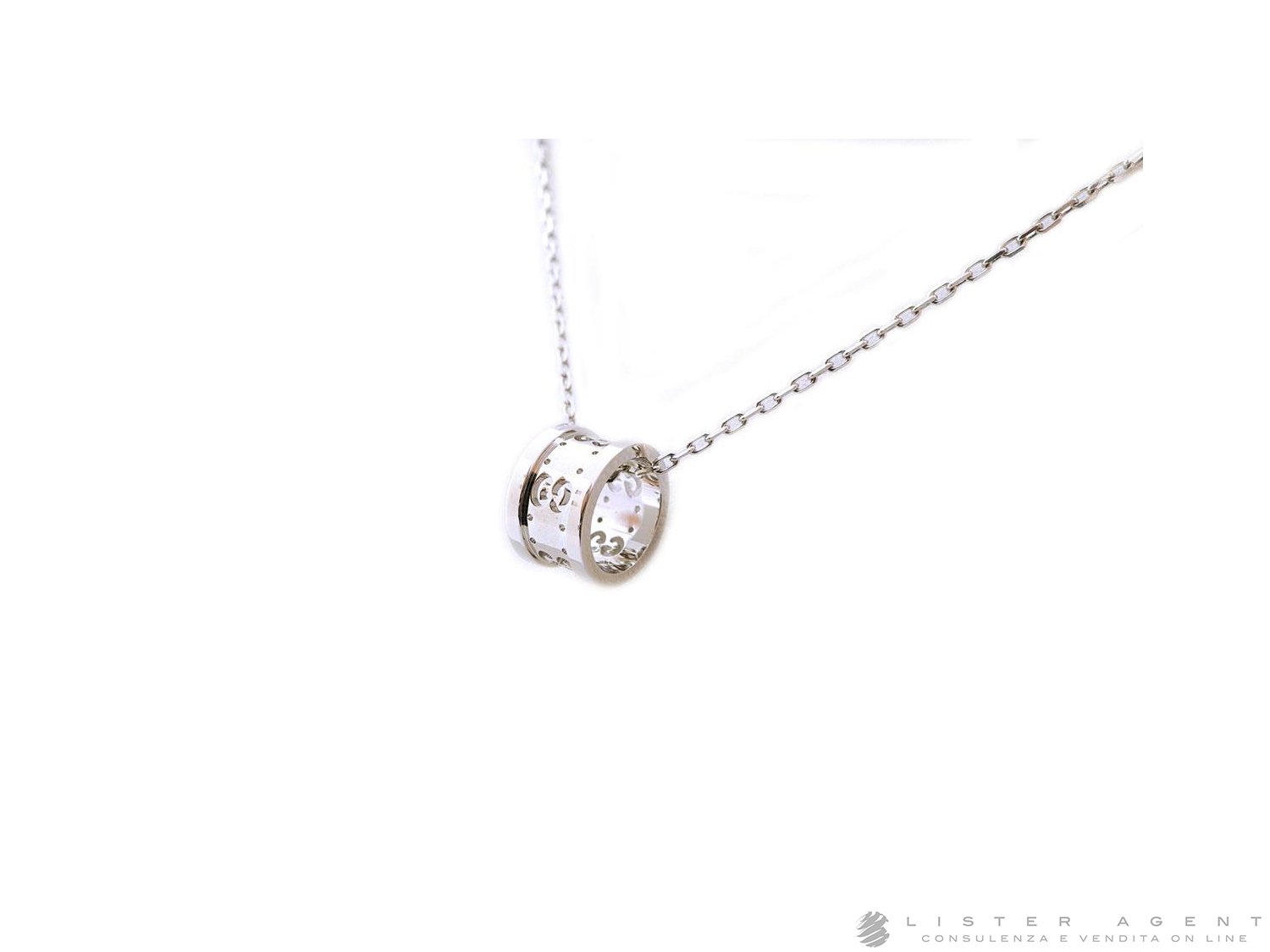 GUCCI Icon Twirl necklace in 18Kt white gold Ref. YBB21416900300U. NEW