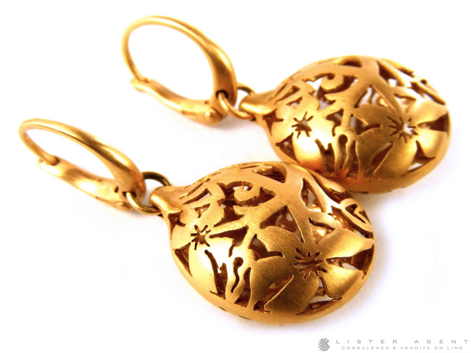 Pomellato arabesque earrings clearance