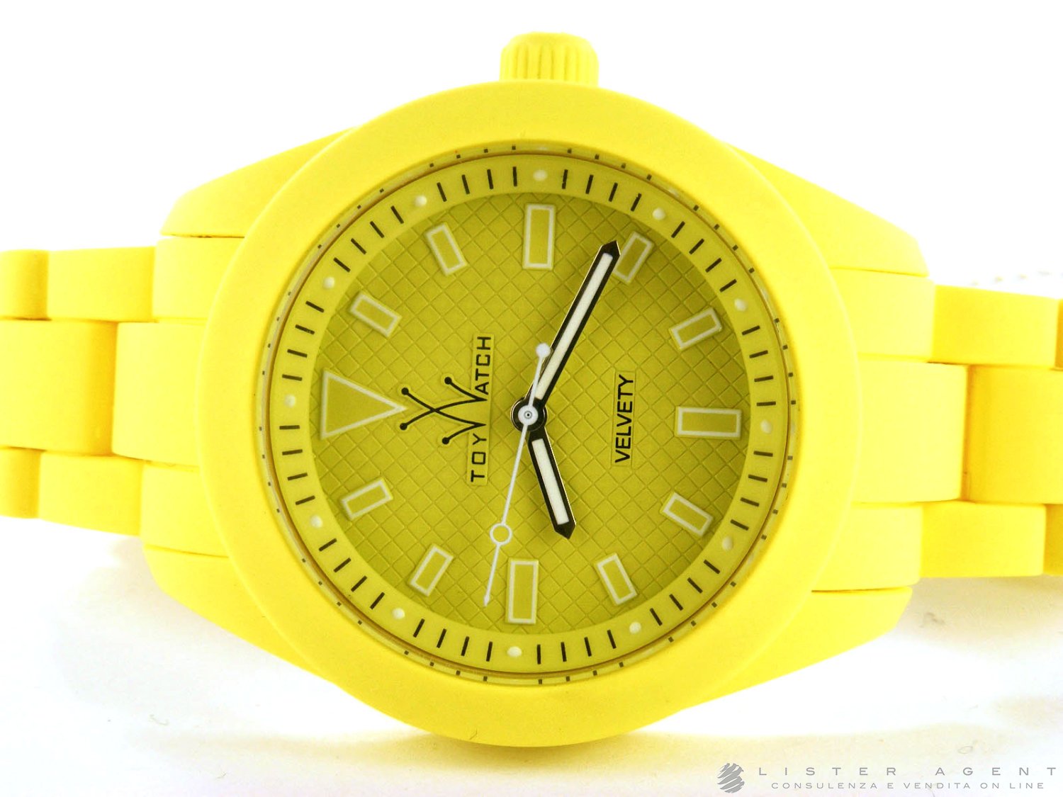 Toy discount watch price