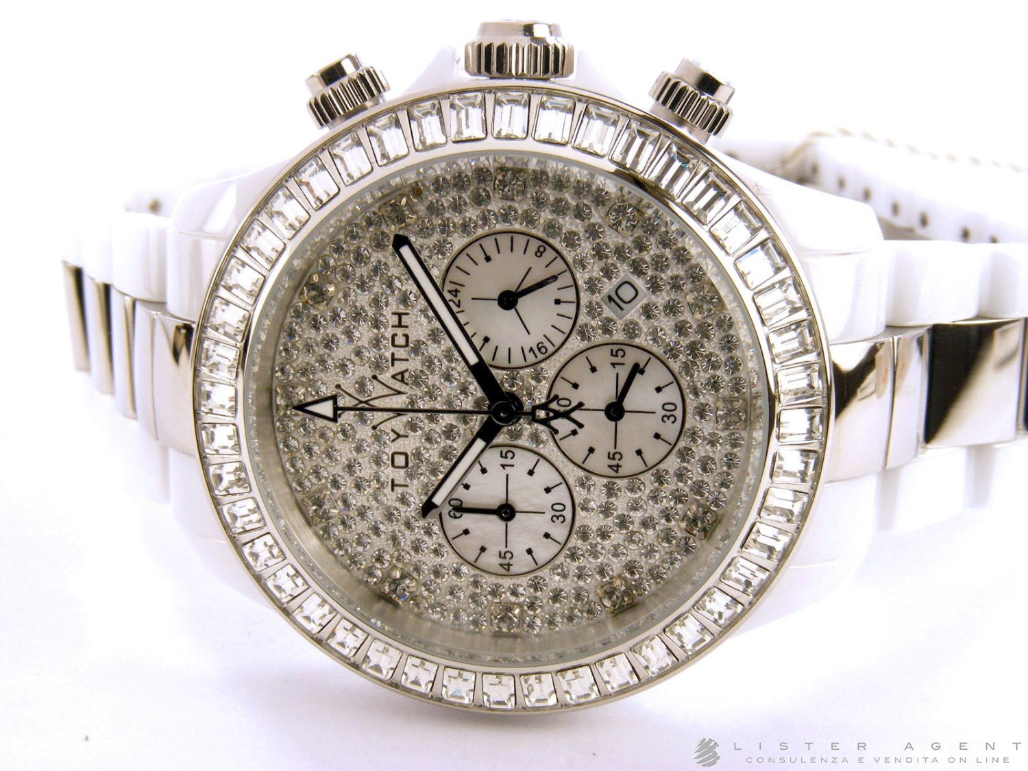 TOY WATCH Heavy Metal Ceramic Chronograph in ceramic and steel Ref. CHMC05WHS. NEW