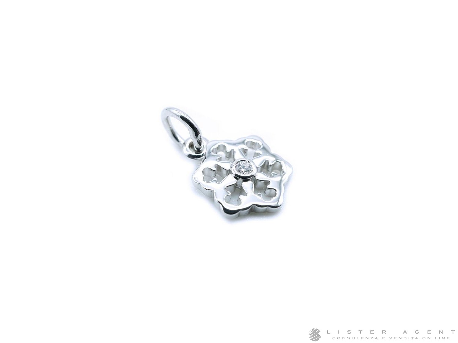 DODO by Pomellato ciondolo Fiocco di Neve in oro 18Kt e diamanti Ref. DMC0025 SNOWX DB0OB. NUOVO