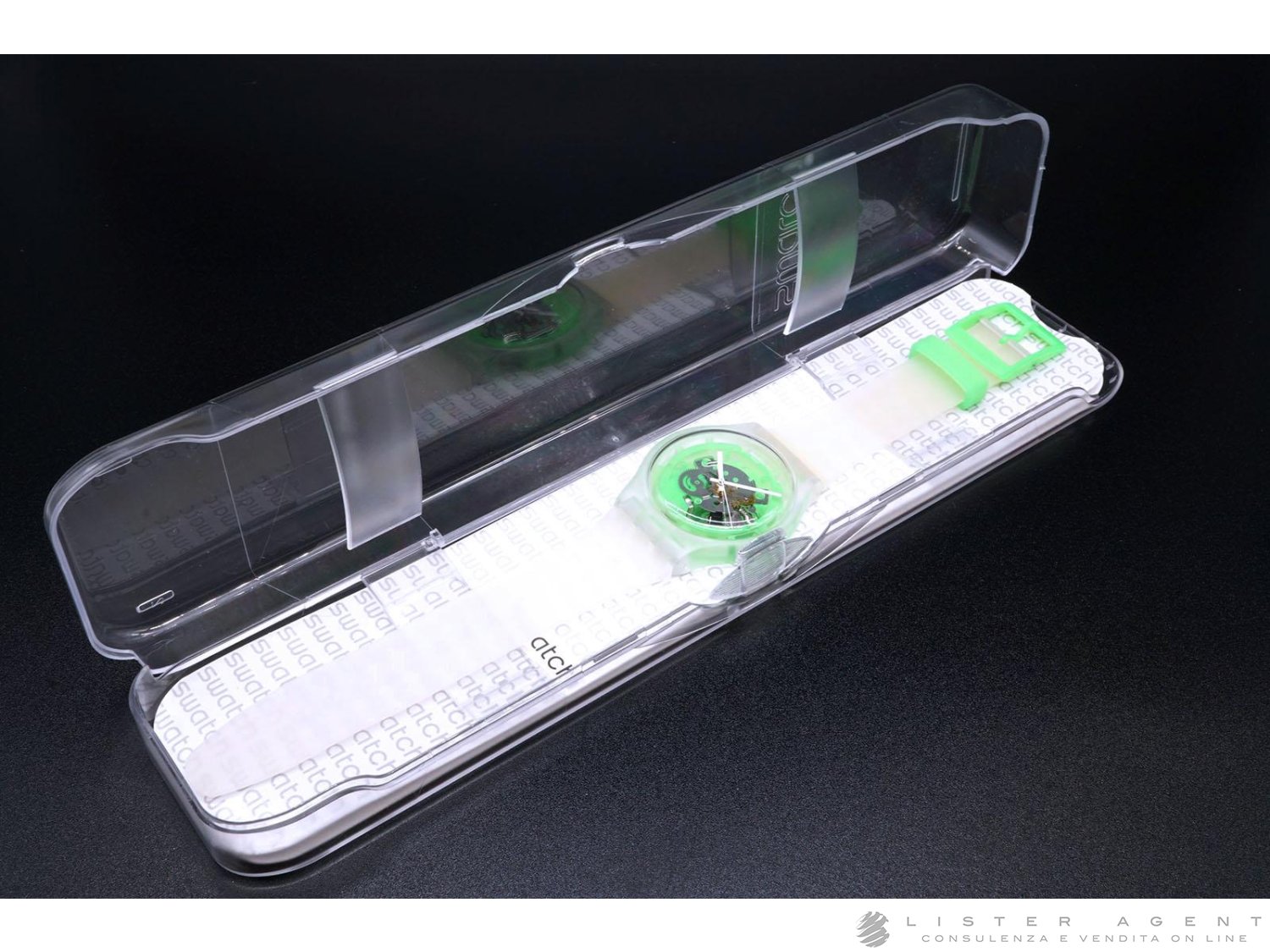 SWATCH NewGent Greenmazing in plastic Ref. SUOK131. NEW Lister