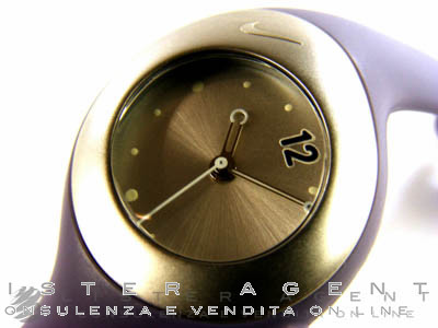 Vendita nike silver sales