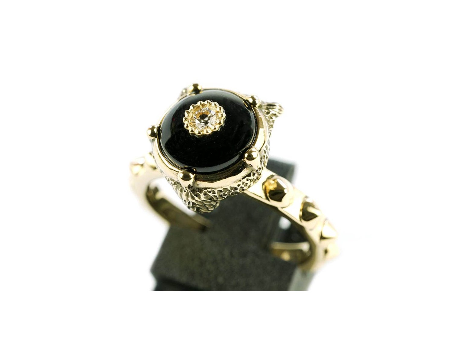Gucci onyx ring store