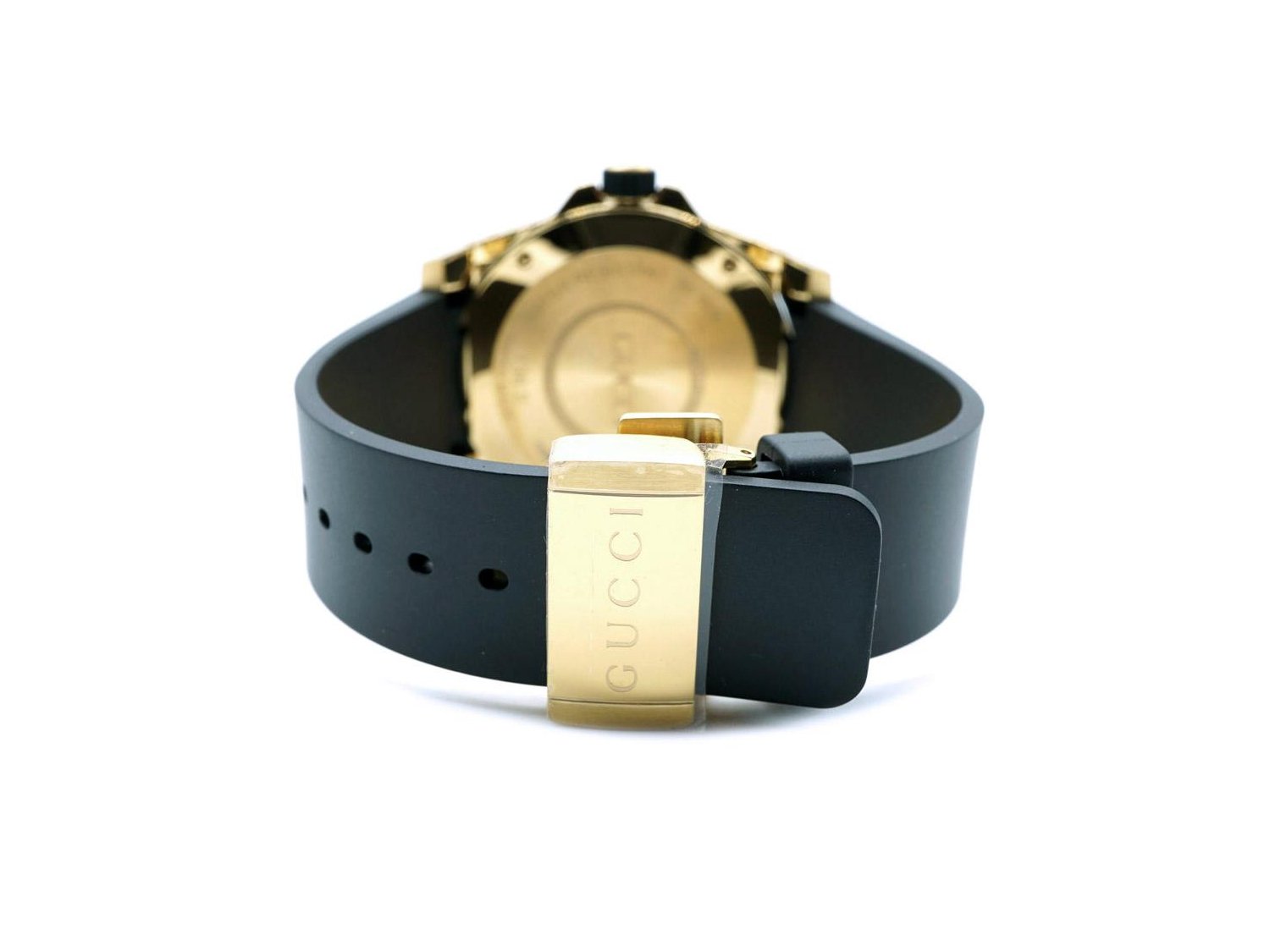 GUCCI Dive in yellow gold plated steel Black Ref. YA136219. NEW