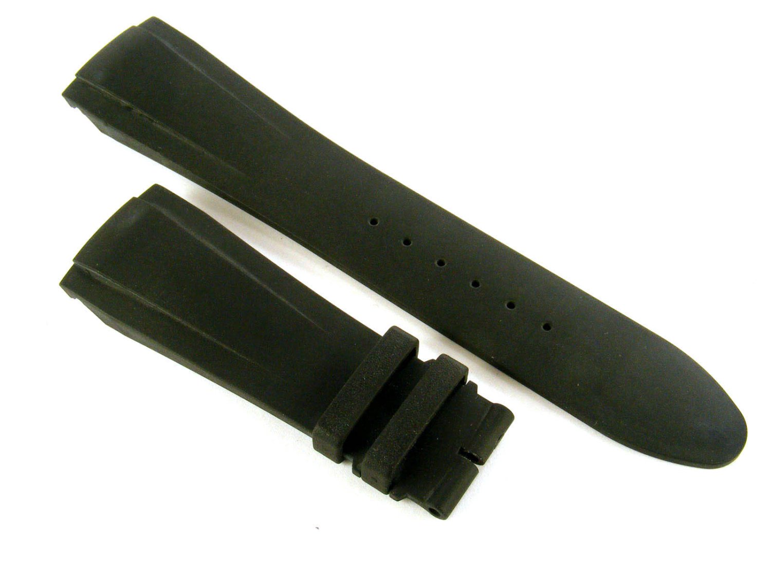 GIRARD PERREGAUX strap in black rubber MM 24 00 18 00. NEW Lister Agent