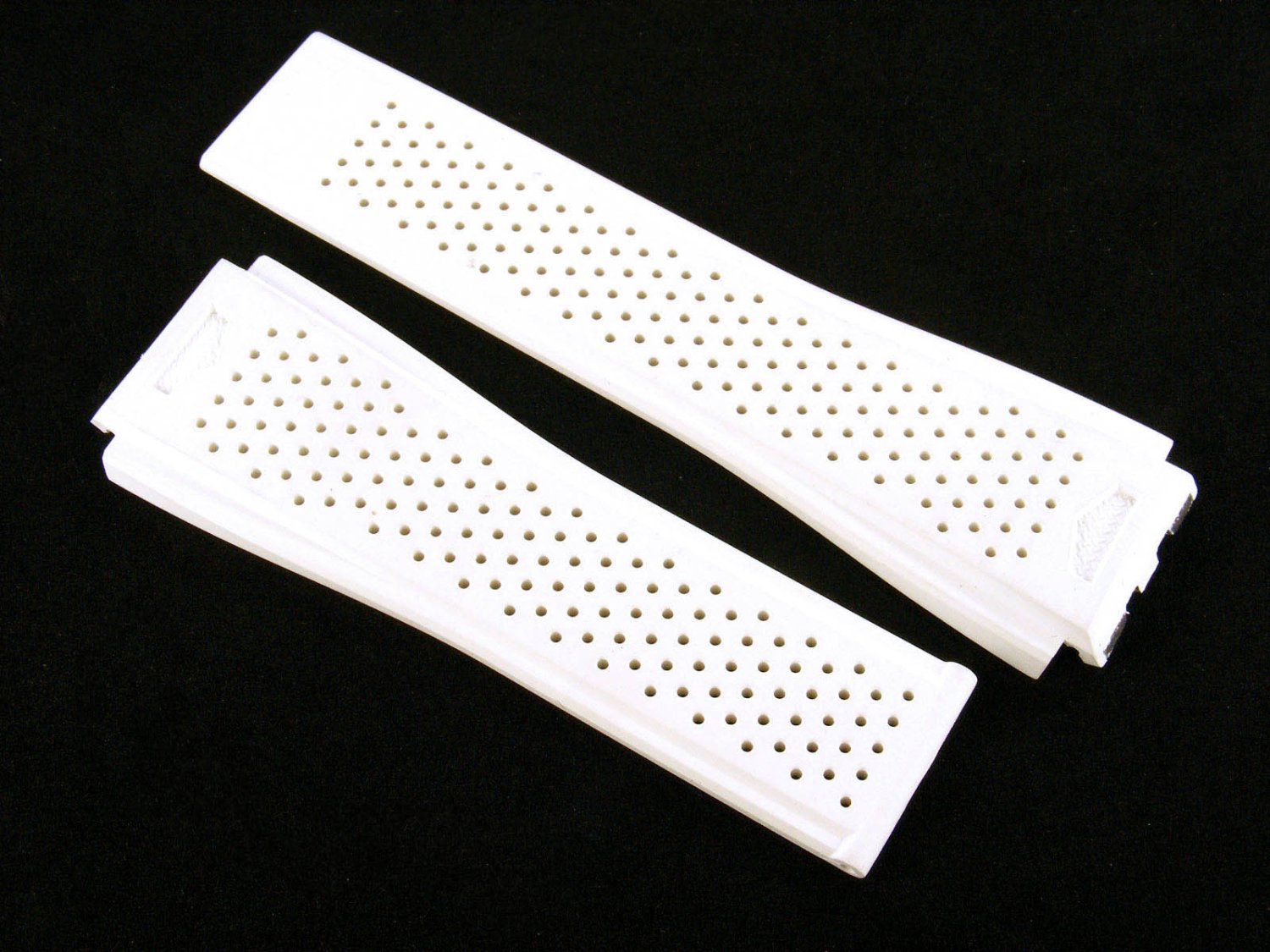 TAG HEUER strap in rubber White for Carrera o withnected MM 22,00/22,00.  NEW!