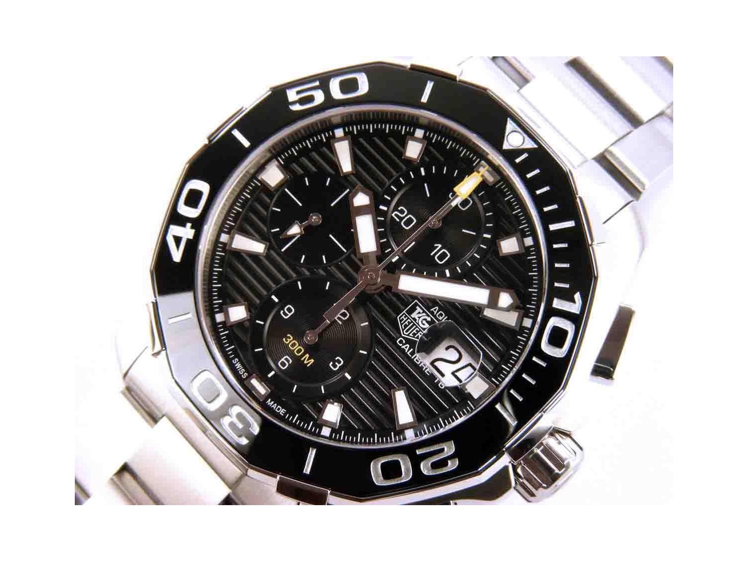 TAG HEUER Aquaracer 300M Automatic Chronograph Cal. 16 in steel Black Ref. CAY211A.BA0927. NEW Lister Agent