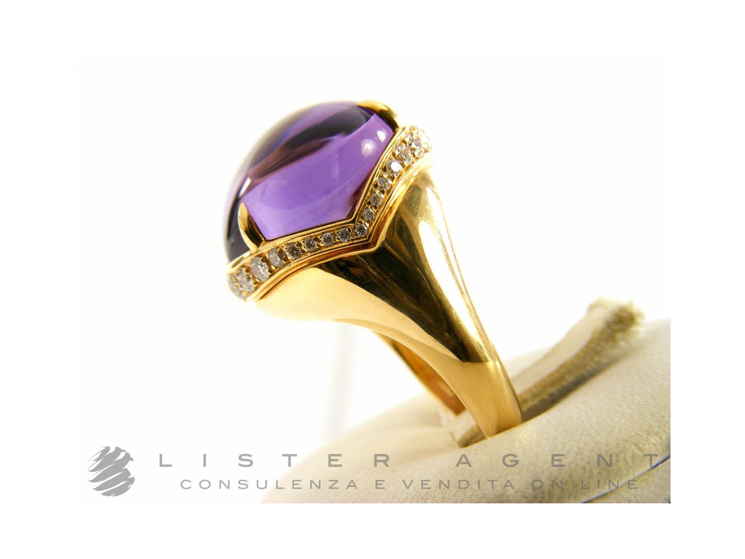 BULGARI ring in 18Kt yellow gold with diamonds and amethyst Size 15 Ref. AN855893. NEW Lister Agent
