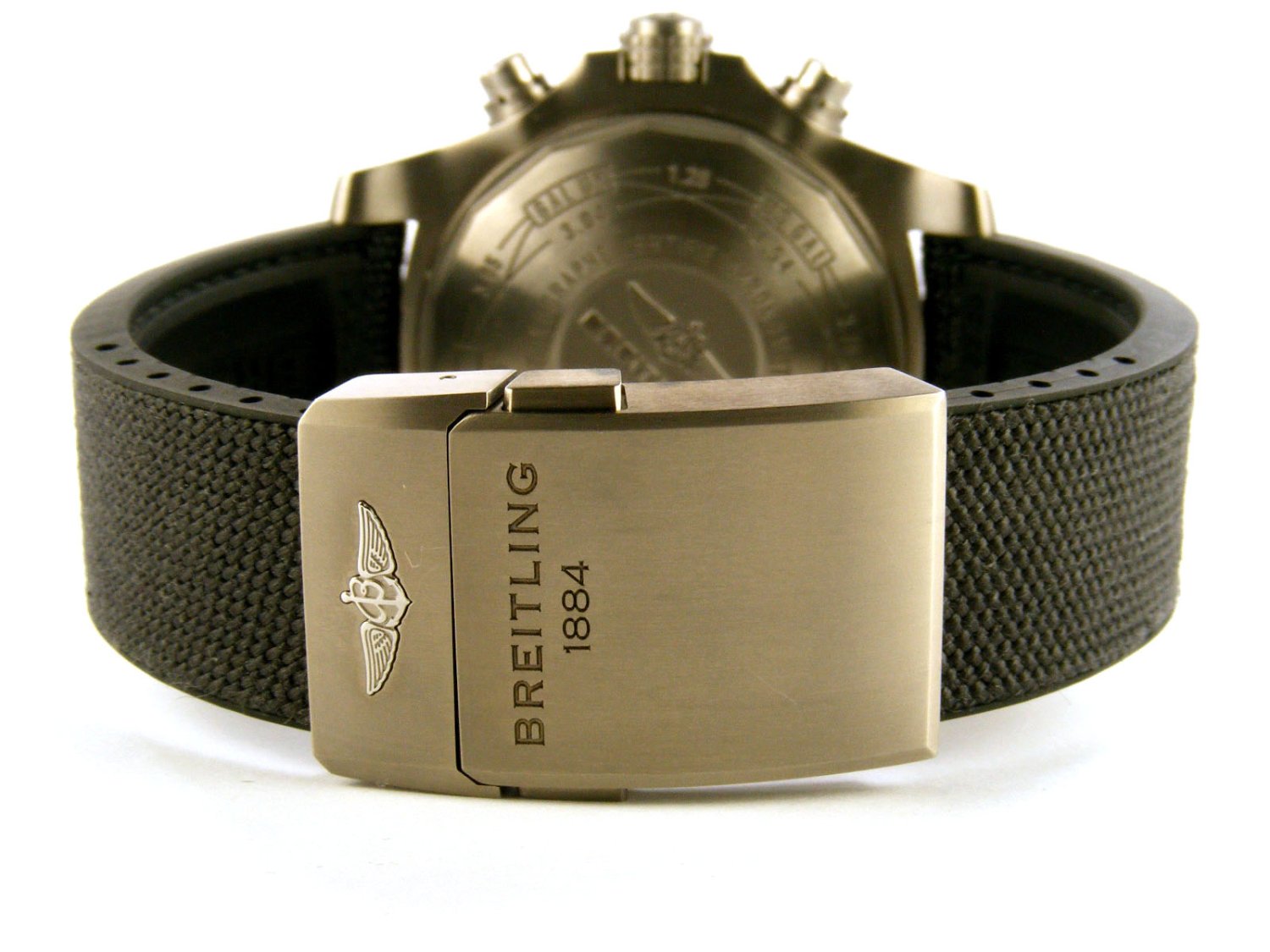 BREITLING Avenger Bandit Chronograph in titanium Anthracite Grey AUT Ref. E1338310 M534 253S. NEW