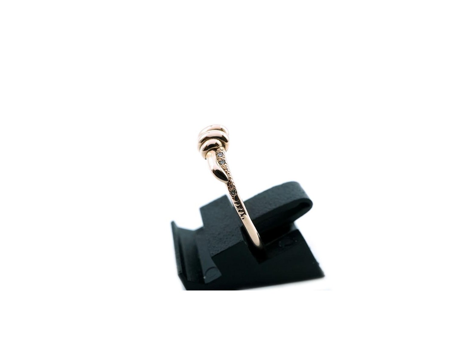 Anello nodo pomellato store