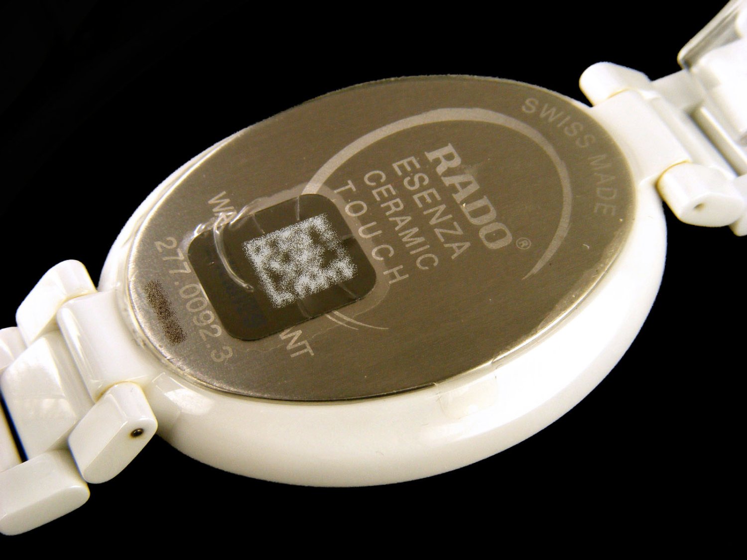 RADO Essenza ceramic Touch in white ceramic Ref. R53092712. NEW