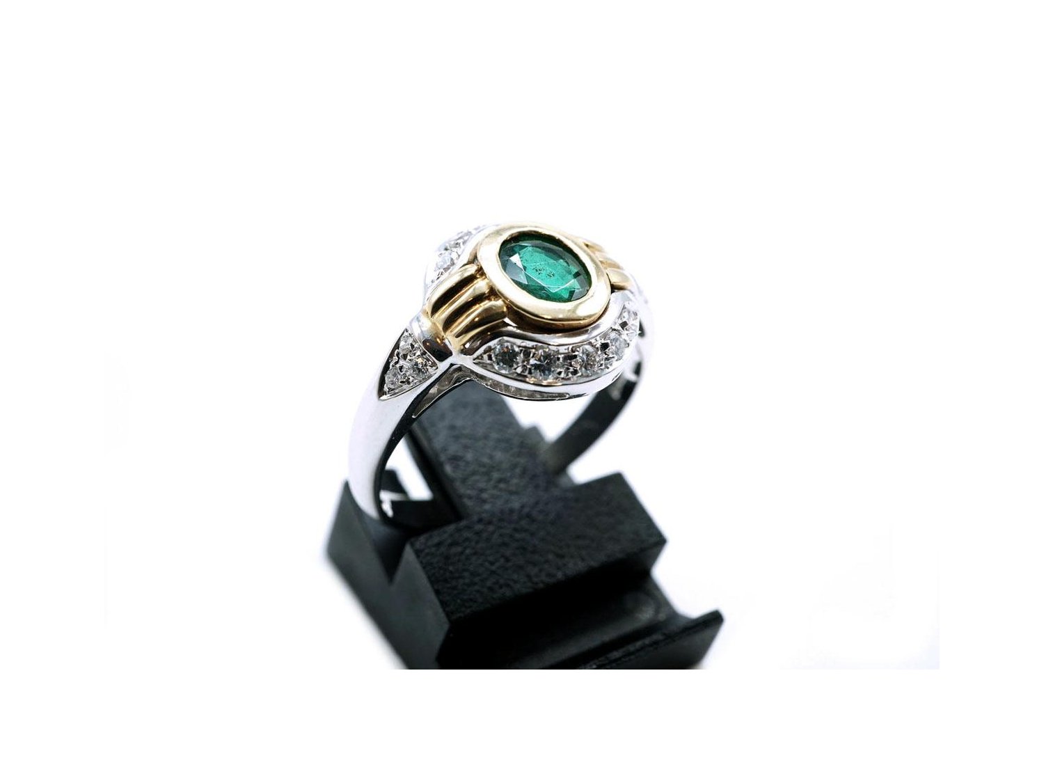 Anello smeraldo e diamanti damiani hotsell