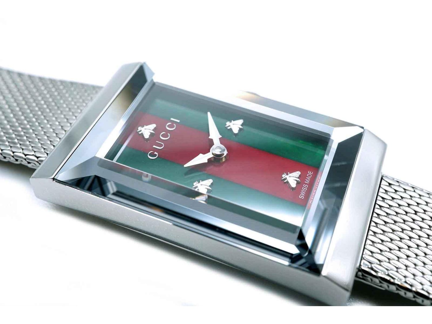 Gucci ya147401 on sale