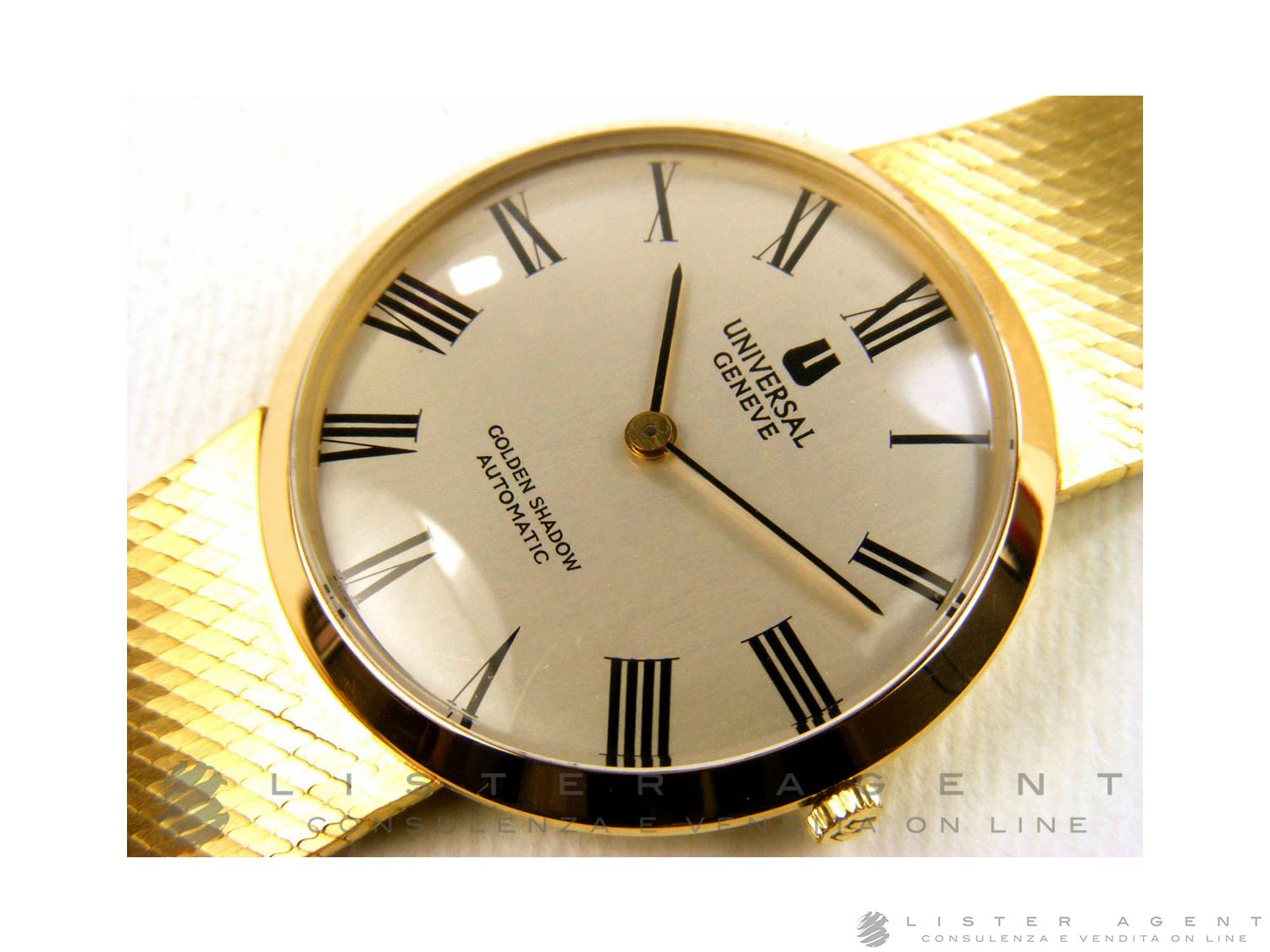 UNIVERSAL GENEVE Montre vintage Seulement temps Automatique en or jaune et rose 18Kt Argent . D OCCASION