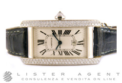 CARTIER Tank Americaine Taille Intermédiaire en or blanc 18Kt et diamants Argentè AUT Réf. 2490. UTILISÉ!