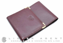 CARTIER porta libretto degli assegni Le Must de Cartier e carte di credito in pelle bordeaux con metallo placcato oro giallo Ref. L3000191. NUOVO!