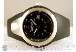 VICTORINOX Swiss Army Active Night Vision en acier et plastique Noir Ref. V25070. NEUF!