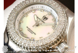 TECHNOMARINE Technolady en nacre avec diamants. NEUF!