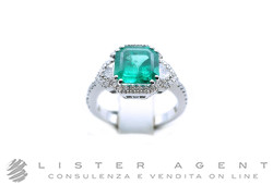 RAITERI anello in oro bianco 18Kt con diamanti ct 0.30 + 0.47 G Vs e smeraldo ct 2.45. NUOVO!