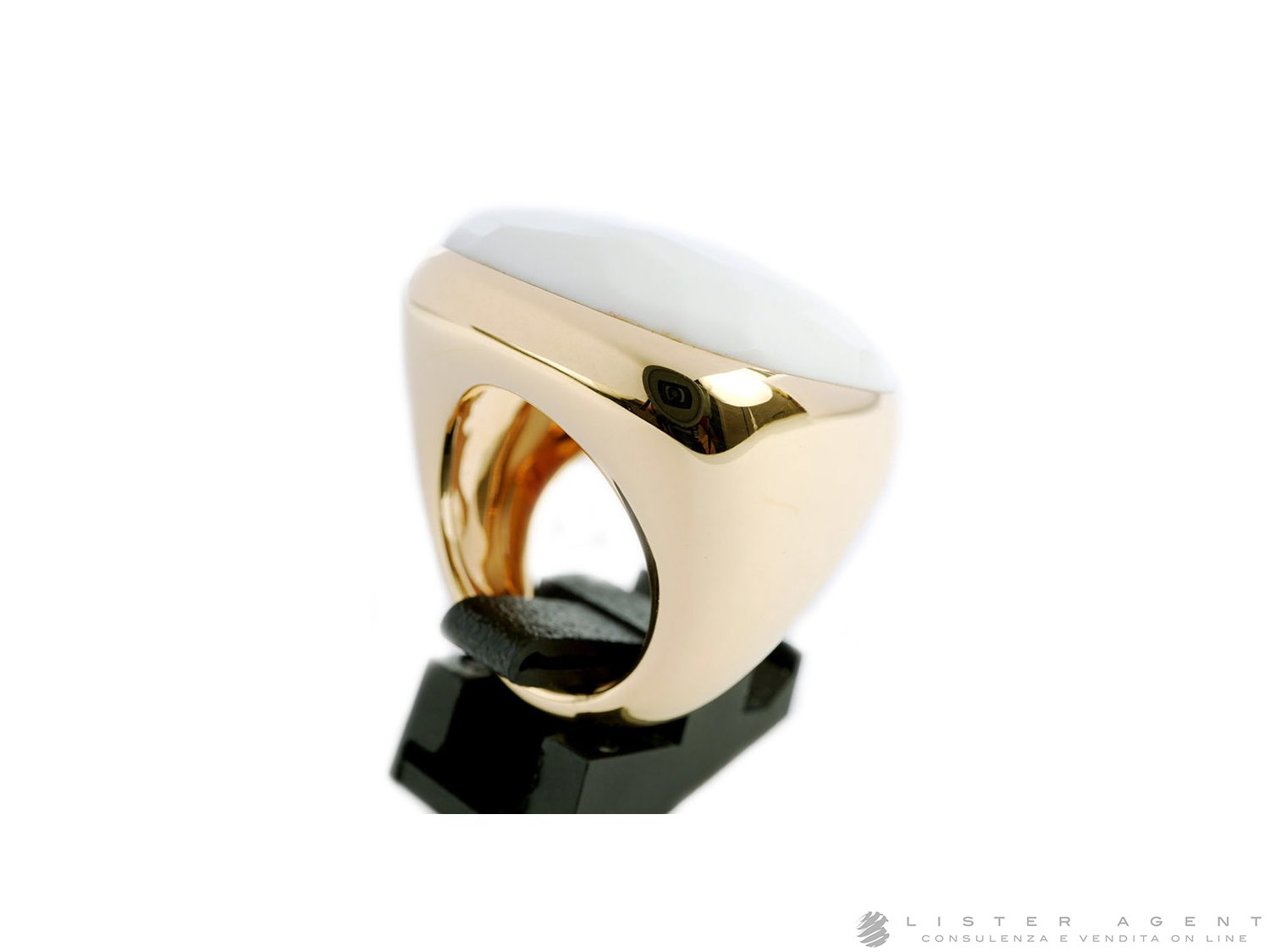 POMELLATO anello Victoria in oro rosa 18Kt e opale bianco Ref. AA108O7AW. NUOVO