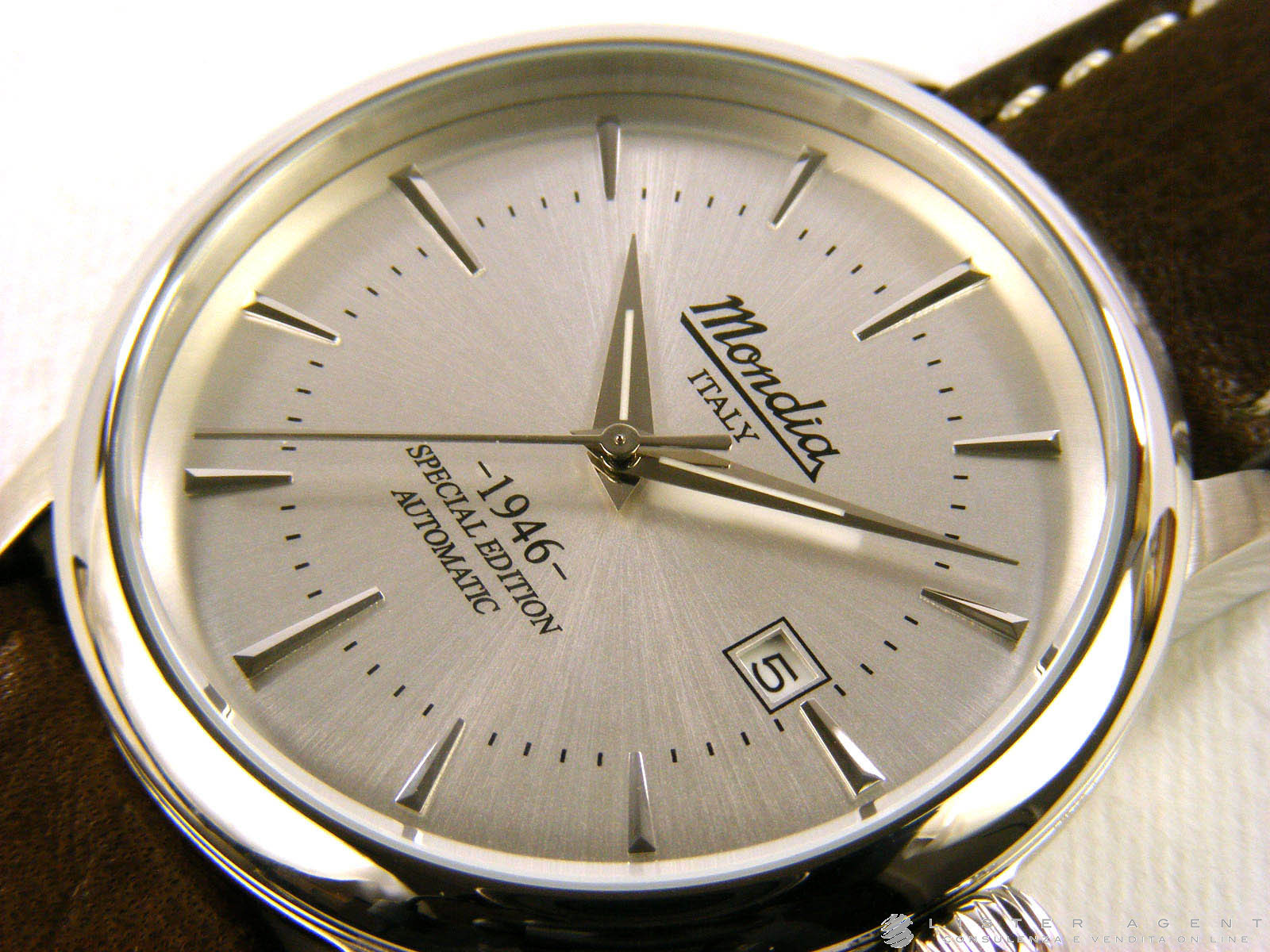 Orologio mondia automatico 1946 outlet