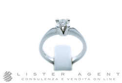 ANELLO Solitario in oro bianco 18Kt con diamante ct 0.31 H Vs2 Misura 14.50. NUOVO!