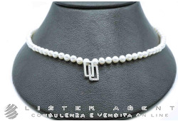 COLLANA perle bianche coltivazione di acqua dolce mm 5.00 e pendente in oro bianco 18Kt con diamanti ct 0.08 G IF e chiusura in oro bianco 18Kt. NUOVA!