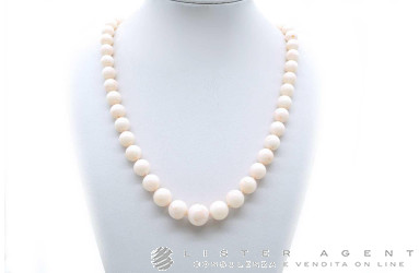 COLLANA in corallo bianco da mm 21.00 a mm 11.00 con chiusura in oro giallo 18Kt. NUOVA!