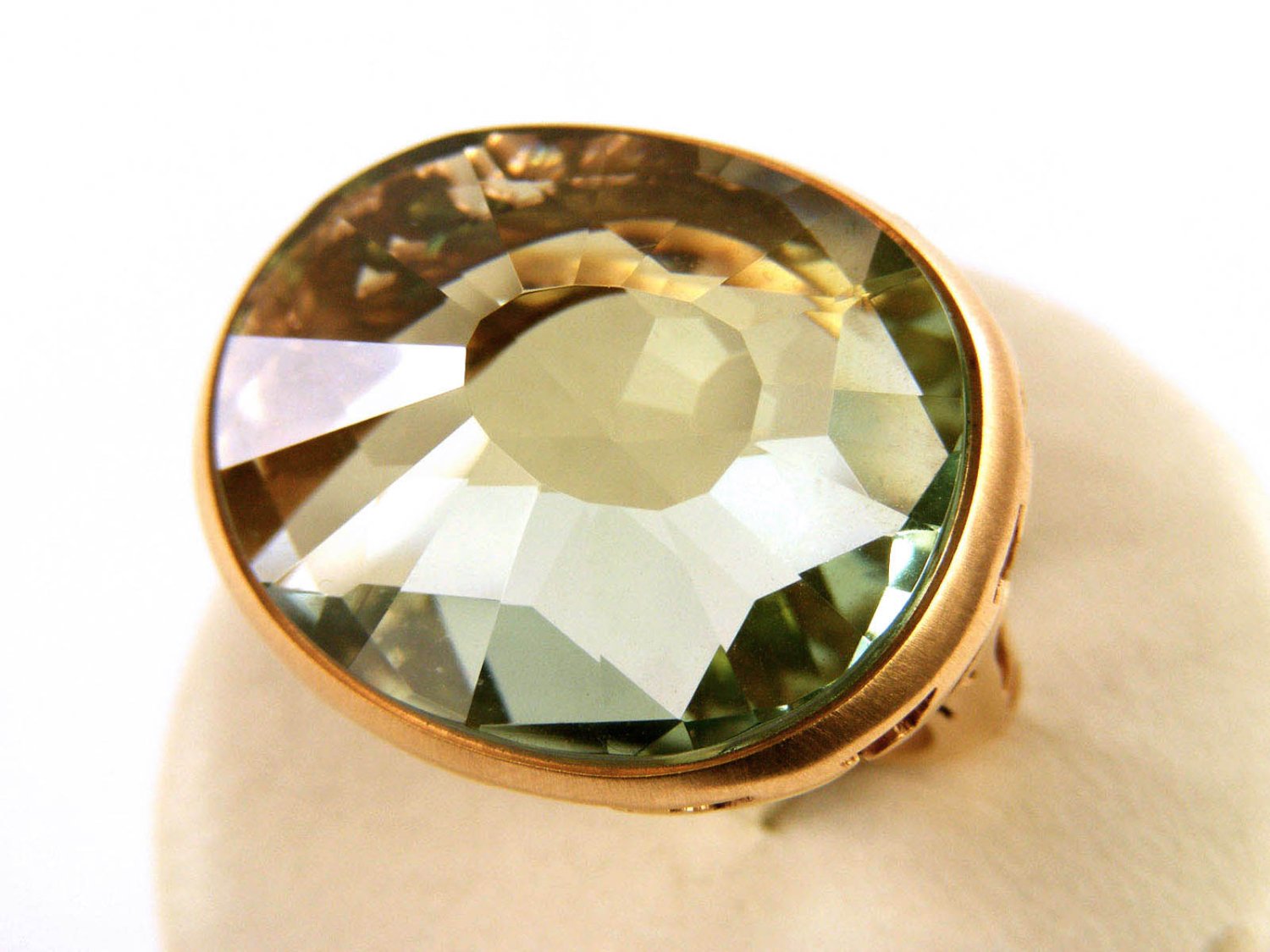 POMELLATO anello Arabesque in oro rosa 18Kt e prasiolite Mis 13