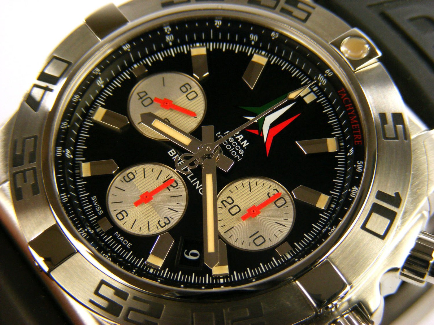 BREITLING Chronomat Frecce Tricolori Limited Edition in acciaio Nero AUT Ref. AB01104D BC62. NUOVO